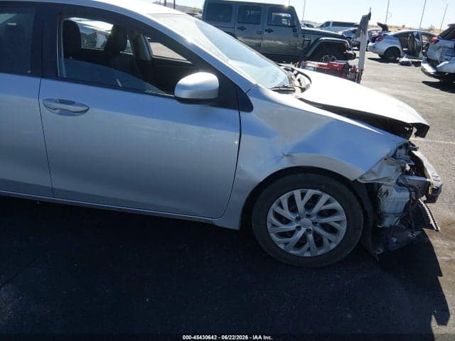 2018 TOYOTA COROLLA LE 6
