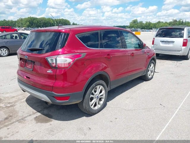 2017 FORD ESCAPE SE 4