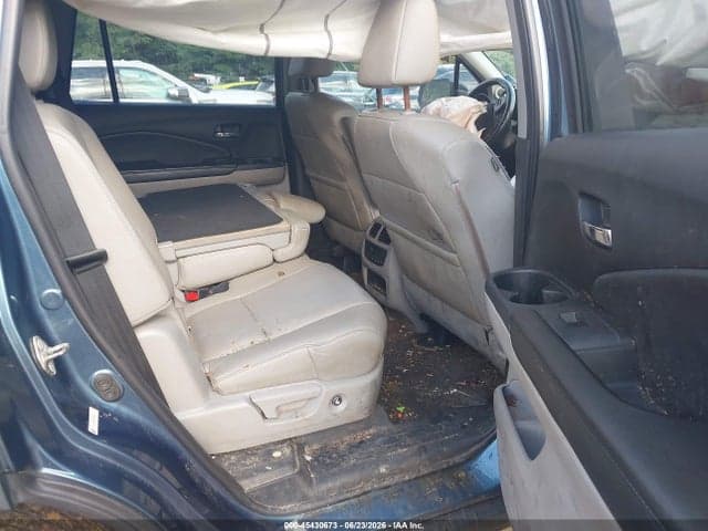 2016 HONDA PILOT EX-L 8