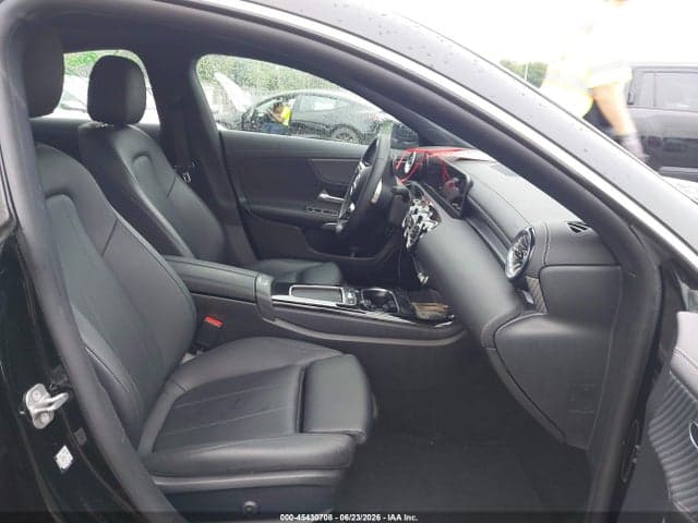 2024 MERCEDES-BENZ CLA 250 COUPE 4MATIC 5