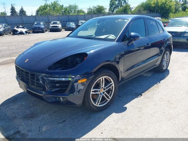 2017 PORSCHE MACAN 2