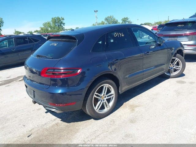 2017 PORSCHE MACAN 4