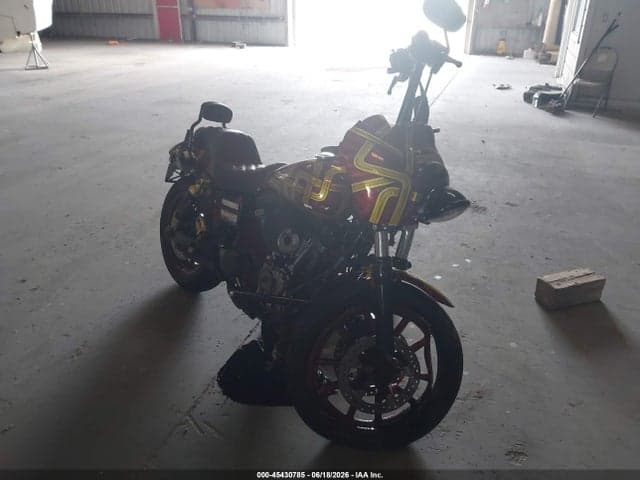 2017 HARLEY-DAVIDSON FXDLS