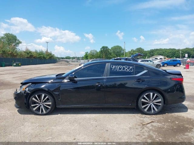 2022 NISSAN ALTIMA SR FWD 14