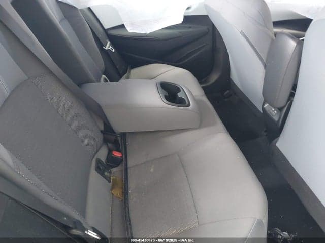 2024 TOYOTA COROLLA SE 8