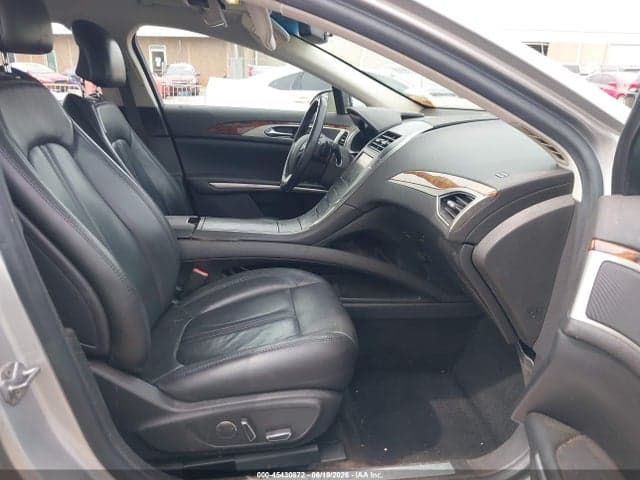 2014 LINCOLN MKZ 5