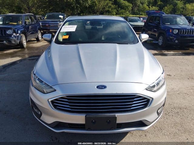 2019 FORD FUSION SE 12
