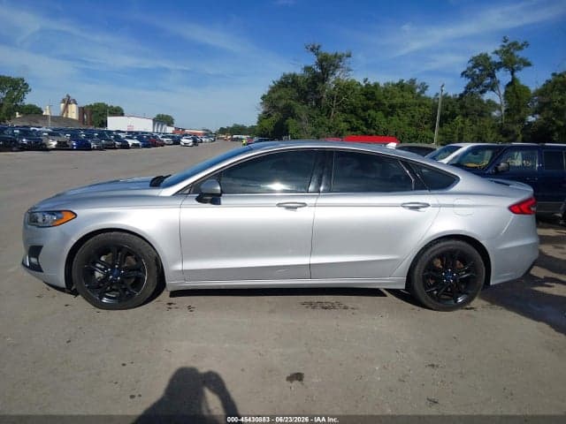 2019 FORD FUSION SE 14