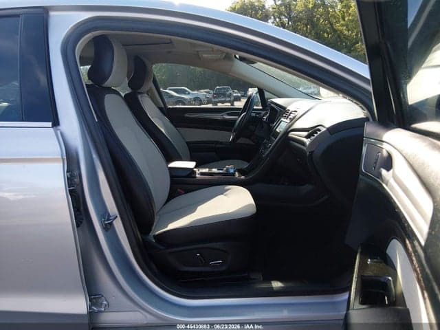 2019 FORD FUSION SE 5