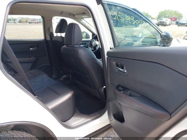 2025 NISSAN ROGUE ROCK CREEK 8