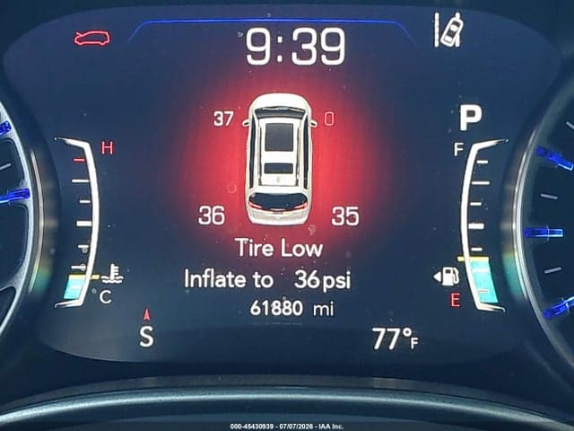 2024 CHRYSLER PACIFICA TOURING 15