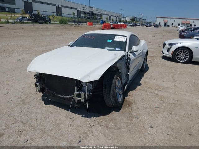2017 FORD MUSTANG V6 2