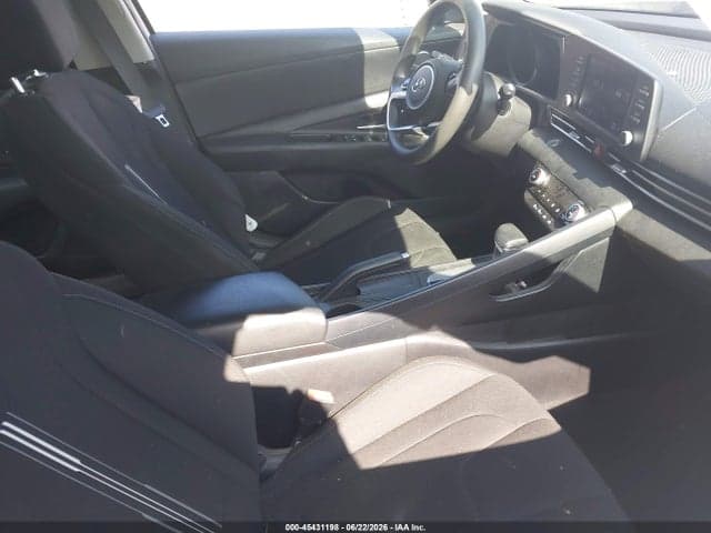 2021 HYUNDAI ELANTRA SEL 5