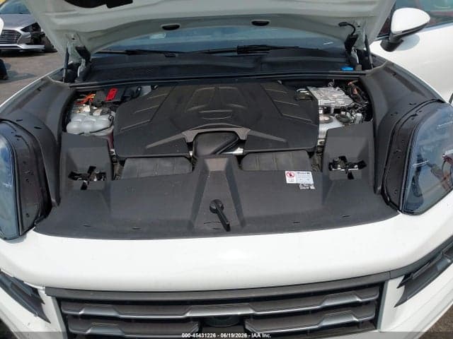2024 PORSCHE CAYENNE E-HYBRID 10