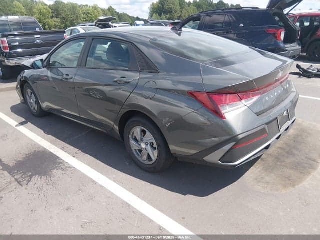 2026 HYUNDAI ELANTRA SE 3