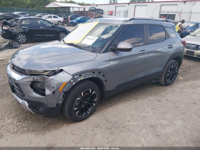 2023 CHEVROLET TRAILBLAZER FWD LT 2