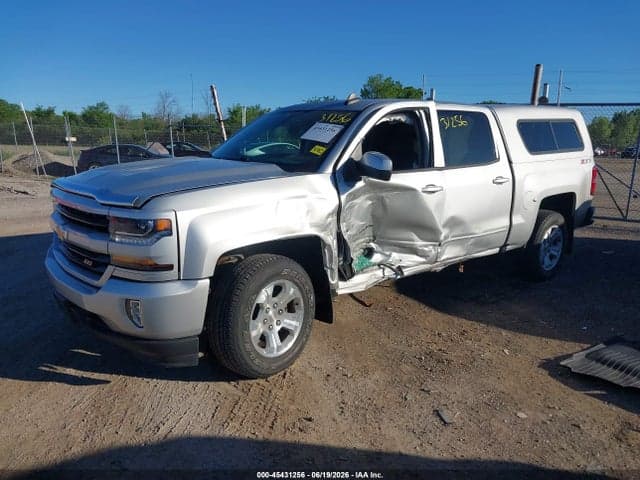 2017 CHEVROLET SILVERADO 1500 LT 2