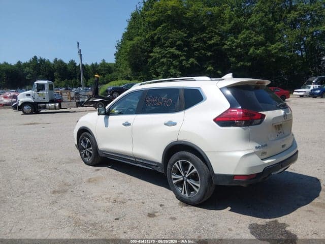 2017 NISSAN ROGUE SL 3