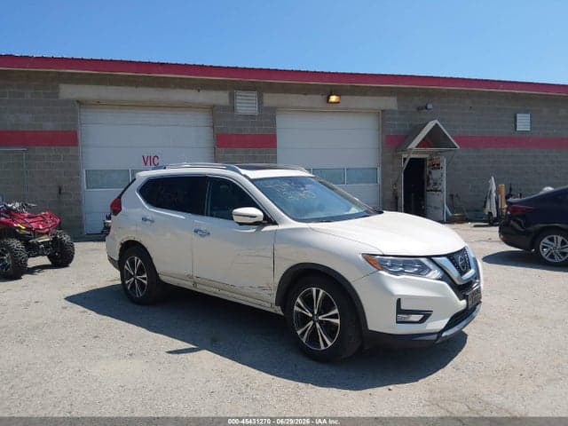 2017 NISSAN ROGUE SL 6