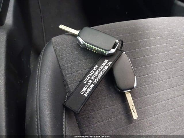 2021 KIA SELTOS S 8