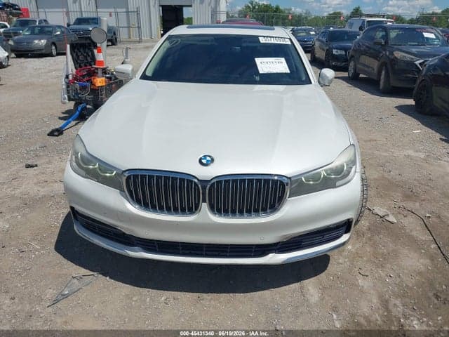 2017 BMW 740I 11
