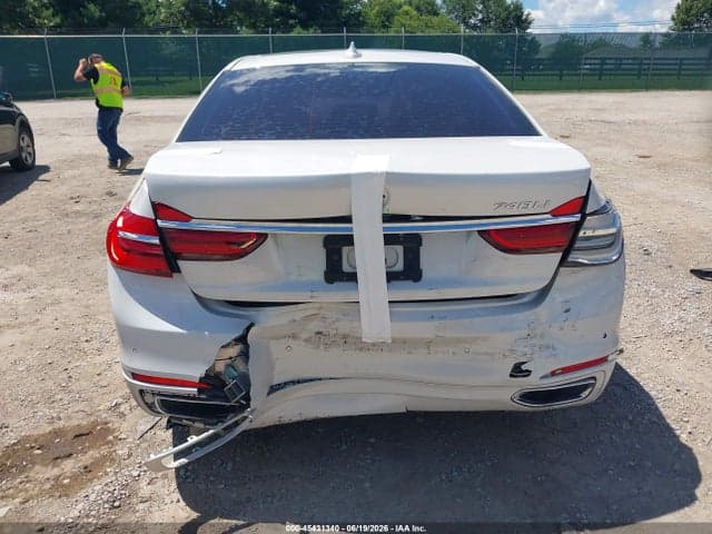 2017 BMW 740I 6