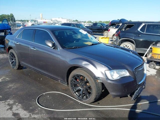 2020 CHRYSLER 300 TOURING 1