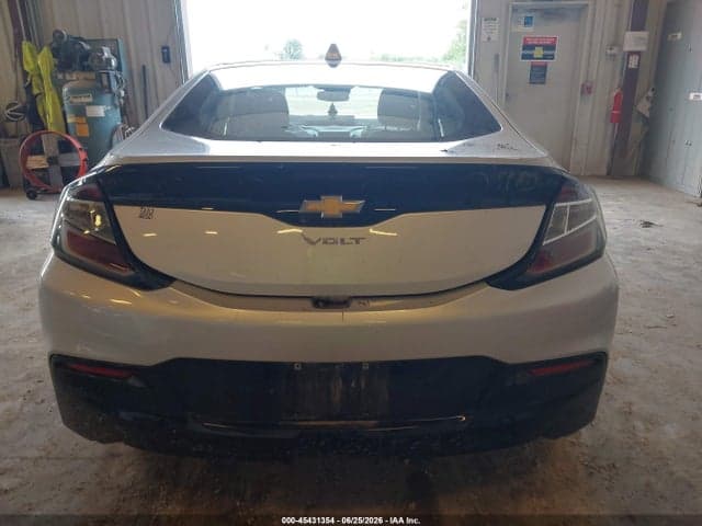 2017 CHEVROLET VOLT LT 16