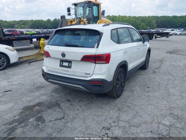 2022 VOLKSWAGEN TAOS 1.5T S 4