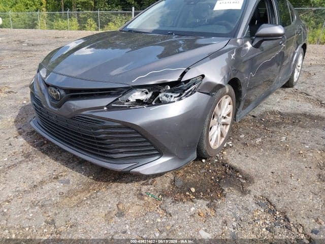 2019 TOYOTA CAMRY LE 6