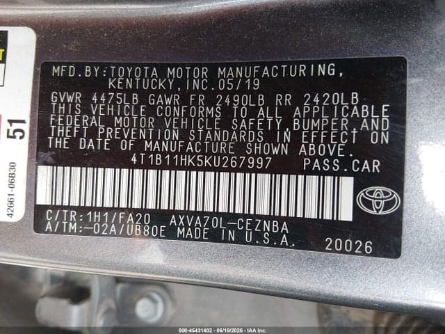 2019 TOYOTA CAMRY LE 9