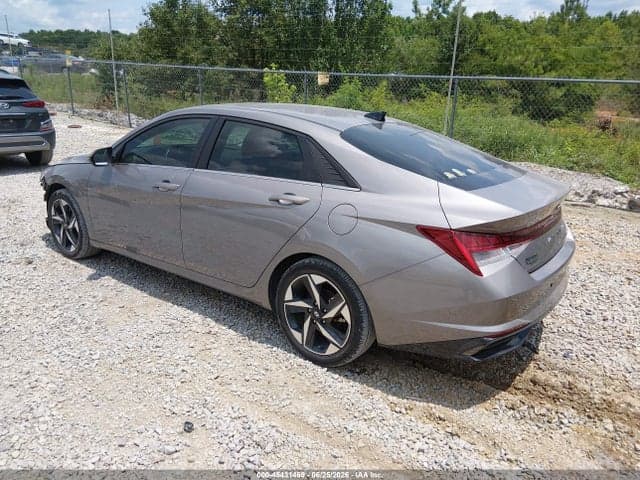 2022 HYUNDAI ELANTRA LIMITED 3