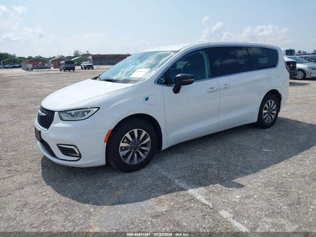 2024 CHRYSLER PACIFICA HYBRID SELECT 2