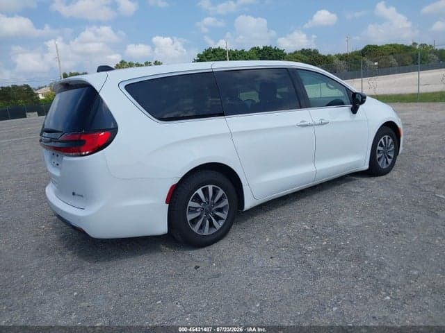 2024 CHRYSLER PACIFICA HYBRID SELECT 4