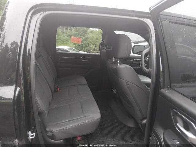 2020 RAM 1500 BIG HORN 4X4 5'7 BOX 8