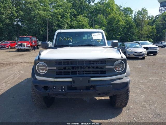 2022 FORD BRONCO 12
