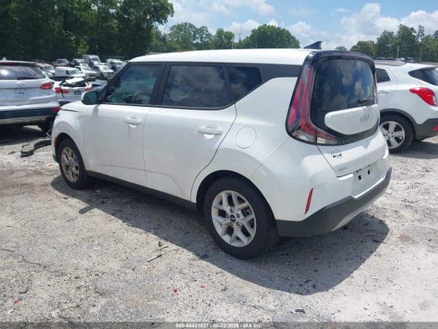 2025 KIA SOUL LX 3