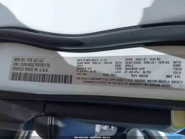 2023 JEEP GRAND CHEROKEE L LIMITED 4X4 9
