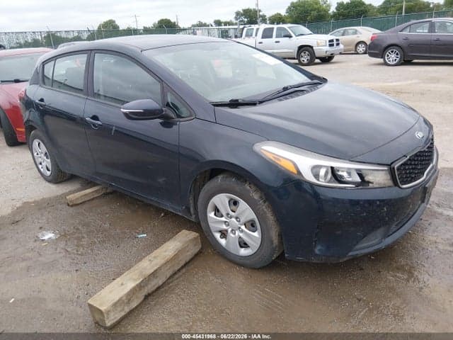 2017 KIA FORTE LX 1