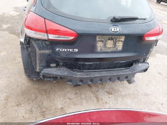 2017 KIA FORTE LX 6