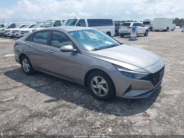 2023 HYUNDAI ELANTRA SE 1