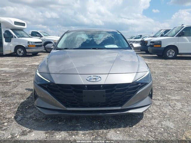 2023 HYUNDAI ELANTRA SE 6