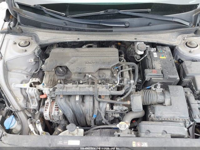 2023 HYUNDAI ELANTRA SE 10