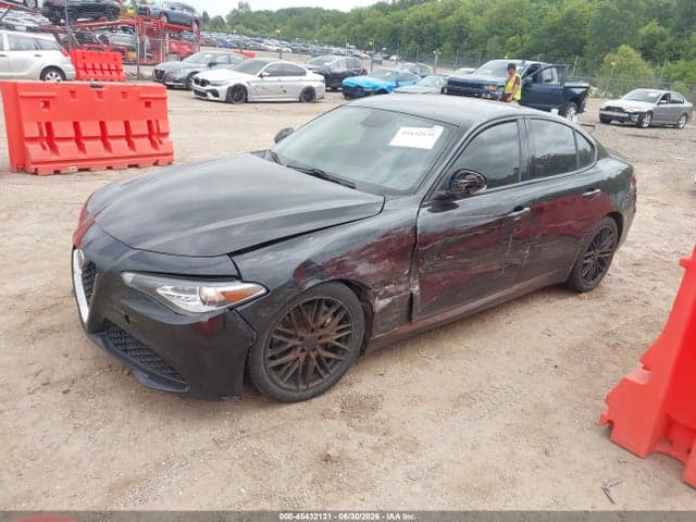 2017 ALFA ROMEO GIULIA RWD 2