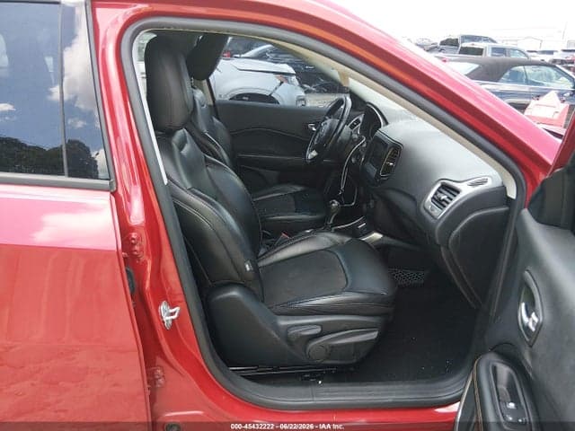 2019 JEEP COMPASS LATITUDE FWD 5