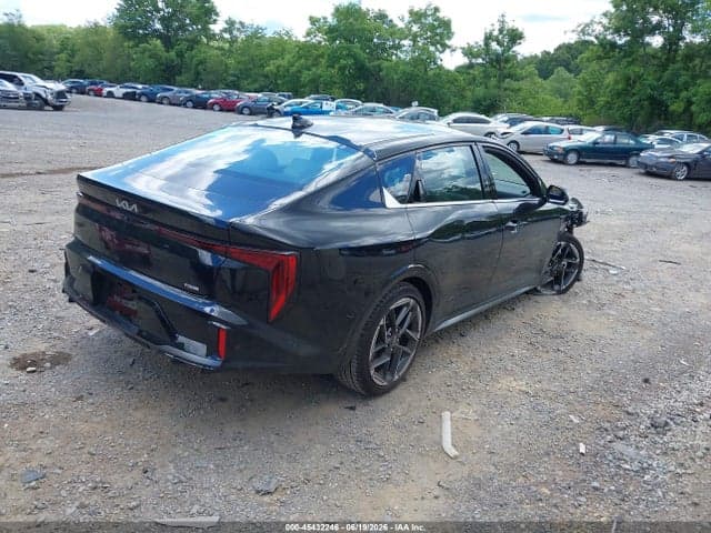 2026 KIA K4 GT LINE 4