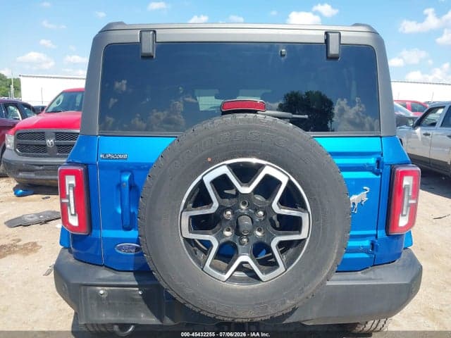 2024 FORD BRONCO OUTER BANKS 16