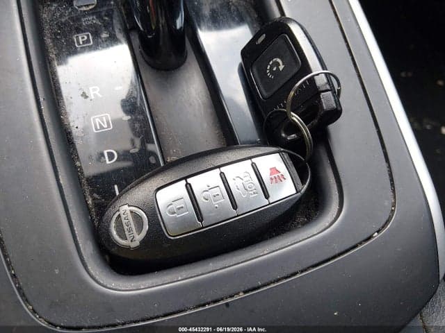 2019 NISSAN SENTRA SV 11