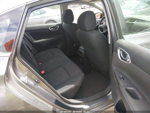 2019 NISSAN SENTRA SV 8