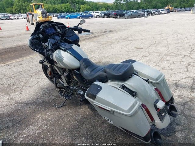 2020 HARLEY-DAVIDSON FLTRXSE 3